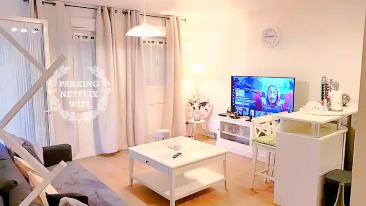 Apartment 1 2 Pieces Neuf Proche Gare Parking Netflix Evry *